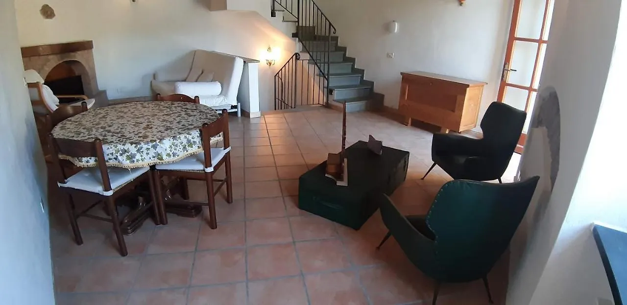 Tuvo Agriturismo 莱万托