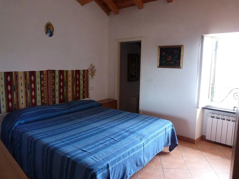 Tuvo Agriturismo 莱万托